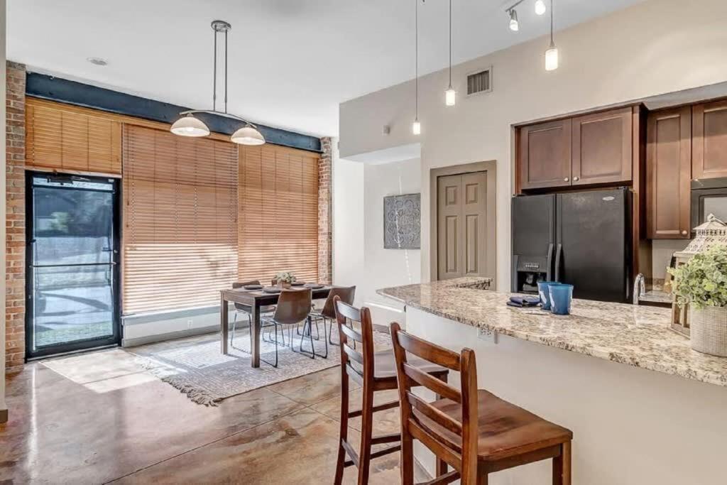 Modern, Insta-Worthy 2B Townhome In Walkable Springfield! Jacksonville Luaran gambar